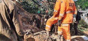 Bombeiros ainda trabalham no resgate de ao menos 14 pessoas na RMR