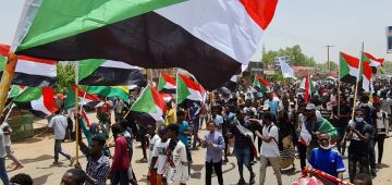 Manifestações contra militares deixam ao menos 7 mortos no Sudão