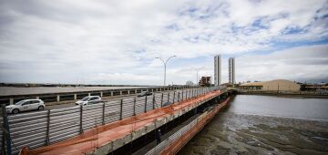 Ponte Giratória, no Recife, reinicia obras e deve ser entregue em março de 2026, diz Prefeitura