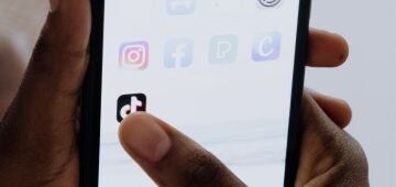 Após queixas de usuários, Instagram deixará de tentar se parecer com TikTok