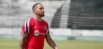 Uns ficam, uns saem: quinta será dia de definições no Santa Cruz