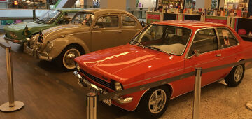Shopping Patteo Olinda recebe exposição e encontro de carros antigos