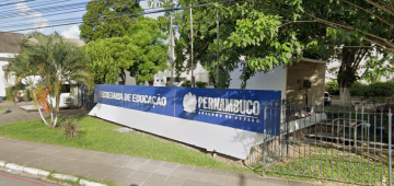 Pernambuco abre seleção para 271 professores da EJA Campo e Quilombola; salários chegam a R$ 4,5 mil