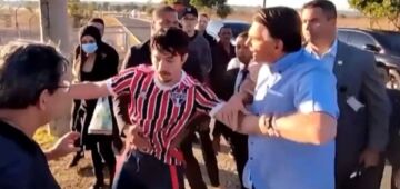 Confusão de Bolsonaro com youtuber no Palácio da Alvorada repercute na imprensa internacional