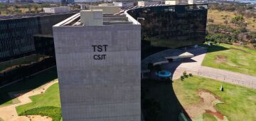 Correios: TST determina que sindicatos em greve devem manter 80% do efetivo