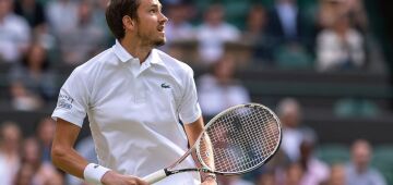 Wimbledon permitirá participação de tenistas russos e bielorrussos