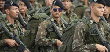 Fogo no Parque de Itatiaia começou em local de atividade do Exército