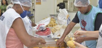 Casa do Pão completa três anos de fundação e inaugura restaurante-escola neste sábado (15)
