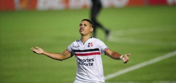 Santa Cruz: Thiaguinho tem volta confirmada por Bruno Rodrigues