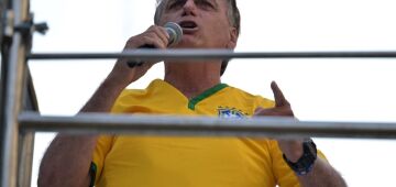 PF tem aval para aprofundar investigação sobre vacina de Bolsonaro