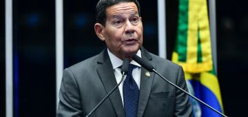 Mourão defende Braga Netto e diz que prisão é 'atropelo das normas legais'