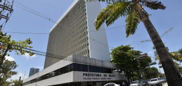 Visando ao São João, Prefeitura do Recife antecipa salário de junho