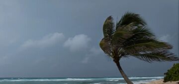 Tempestade tropical Ernesto avança pelas Antilhas rumo a Porto Rico