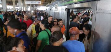 Metrô do Recife privatizado? Governo Federal confirma projeto de concessão por 30 anos 