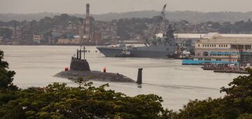 Submarino nuclear dos EUA chega a Cuba