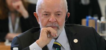 "Já passou da hora dos super-ricos pagarem sua justa contribuição em impostos", diz Lula ao G7