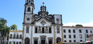 Festa do Carmo altera trânsito e itinerários de 31 linhas de ônibus no Recife; confira as mudanças