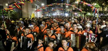 São João do Recife 2024: Caminhada do Forró abre festejos juninos no Centro 