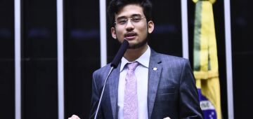 Kim Kataguiri propõe emenda que autoriza Brasil a produzir bomba atômica