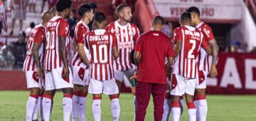 Em jogo acirrado, Náutico e Athletic empatam nos Aflitos