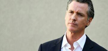 O bolso fará os americanos se interessarem pelo clima, diz governador da Califórnia