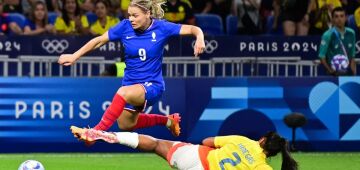 França sofre, mas vence Colômbia, em sua estreia no futebol feminino nos Jogos de Paris