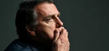 PF aponta que Bolsonaro e aliados se dividiram em núcleos como de "desinformação" e "inteligência"