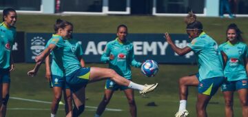 Seleção feminina de futebol entra em reta final de preparação para Paris