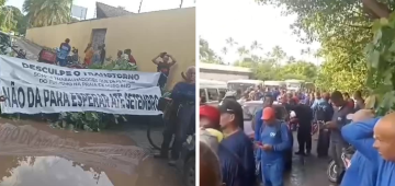 Protesto de trabalhadores fecha estrada de acesso à praia de Muro Alto, em Ipojuca