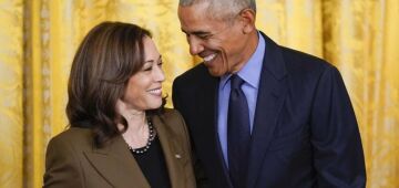 Eleições EUA: Com Barack e Michelle Obama, Convenção Democrata foca no futuro com Kamala Harris