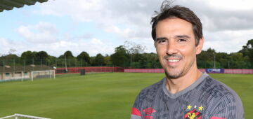 Sport anuncia saída de Thiago Larghi, técnico do sub-20