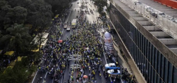 Militantes fazem ato esvaziado contra Lula e Moraes e com exaltação a Trump