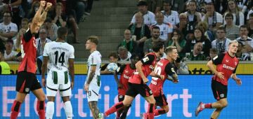 Leverkusen bate Mönchengladbach na abertura do Alemão com gol aos 55 minutos do 2&ordm; tempo