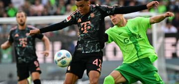 Bayern de Munique vence Wolfsburg de virada na estreia de Kompany na Bundesliga