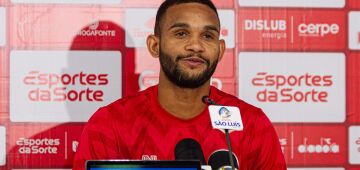 Islan comemora gol e cita jogo contra o Londrina como "final" para o Náutico