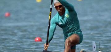 Isaquias Queiroz é segundo na semifinal e vai lutar por medalha na canoagem individual