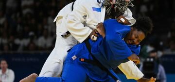 Olimpíadas 2024: Beatriz Souza vence francesa e avança à final da categoria até 78 kg do judô