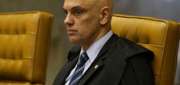 Moraes nega devolução de celular apreendido com ex-assessor do TSE