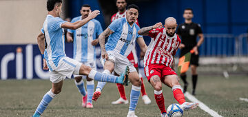 Em jogo emocionante, Náutico perde para o Londrina e dá adeus ao sonho do acesso