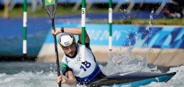 Olimpíadas: Pepê Gonçalves erra na semifinal e é eliminado no K1 da canoagem slalom