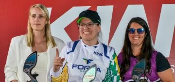 Conheça Juliana Petruschky, brasileira que venceu campeonato mundial de Kart, em São Paulo