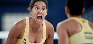 Olimpíadas 2024: Ana Patrícia e Duda vencem dupla da Letônia e avançam à semifinal no vôlei de praia