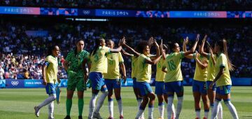 Seleção Brasileira perde para os EUA e fica com medalha de prata no futebol feminino 