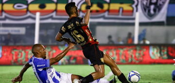 Igor Cariús celebra gol e diz que Sport venceu "uma guerra" contra o Paysandu