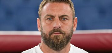 Roma surpreende e demite técnico e ídolo Daniele De Rossi