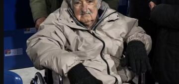 José Mujica passa por procedimento cirúrgico ligado a efeitos colaterais de radioterapia