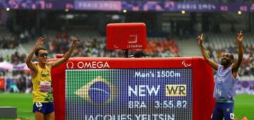 Jogos Paralímpicos: Yeltsin Jacques bate recorde nos 1500m do atletismo e fatura o ouro da prova