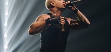 Filipe Ret pede 'liberdade para Oruan' em show no The Town