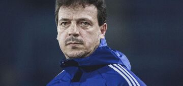 Ex-técnico da Seleção, Fernando Diniz é anunciado no Cruzeiro