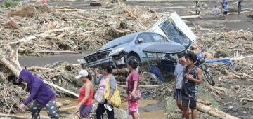 Tempestade tropical deixa 40 mortos nas Filipinas; veja imagens